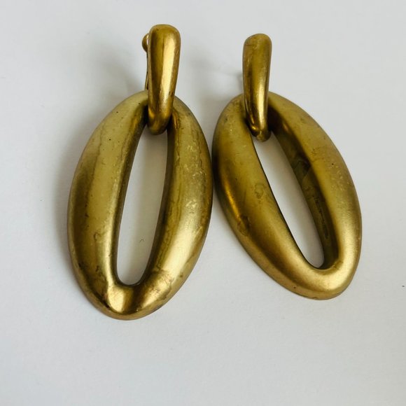 Vintage Transformer Brass Door Knocker Dangle Pierced Earrings 2 ¼” Long - Picture 4 of 6